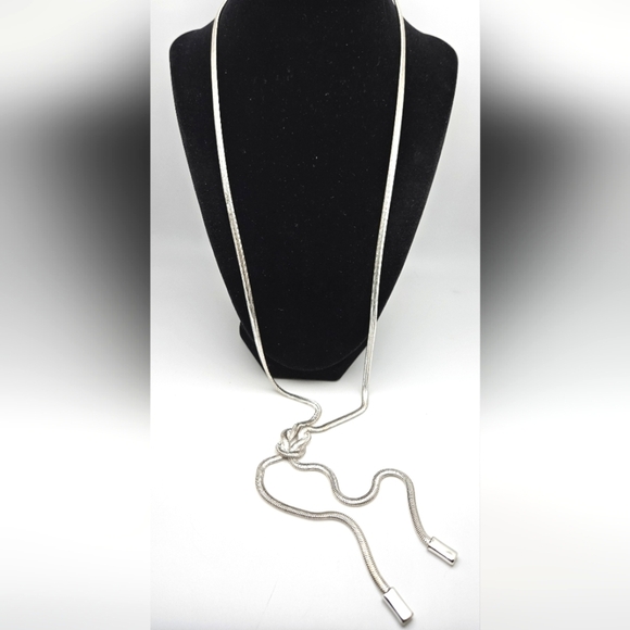 KENNETH COLE Long Lariat Style KNOT Snake Chain Necklace Silver Signed - Picture 1 of 4